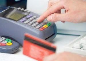 信用卡刷卡提现的交易是否会被银行冻结？